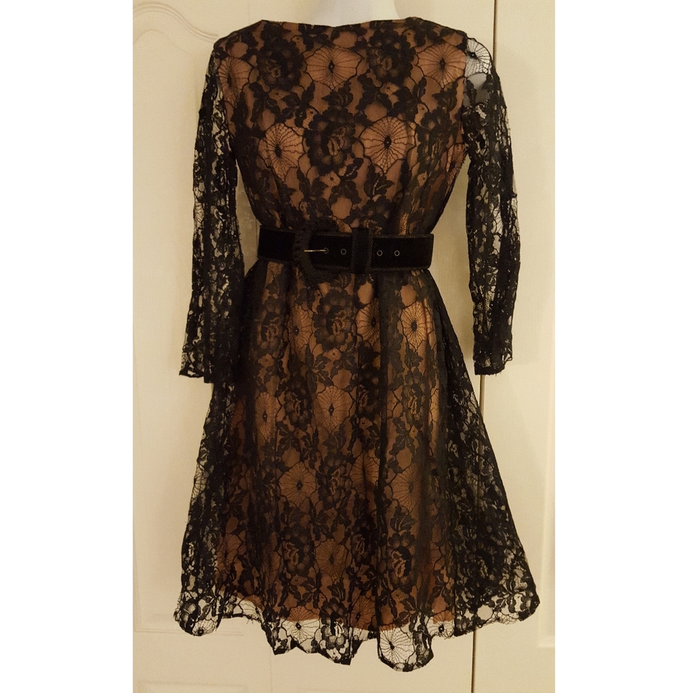 Vintage Johnnye 60's Spider Web Floral Lace Dress